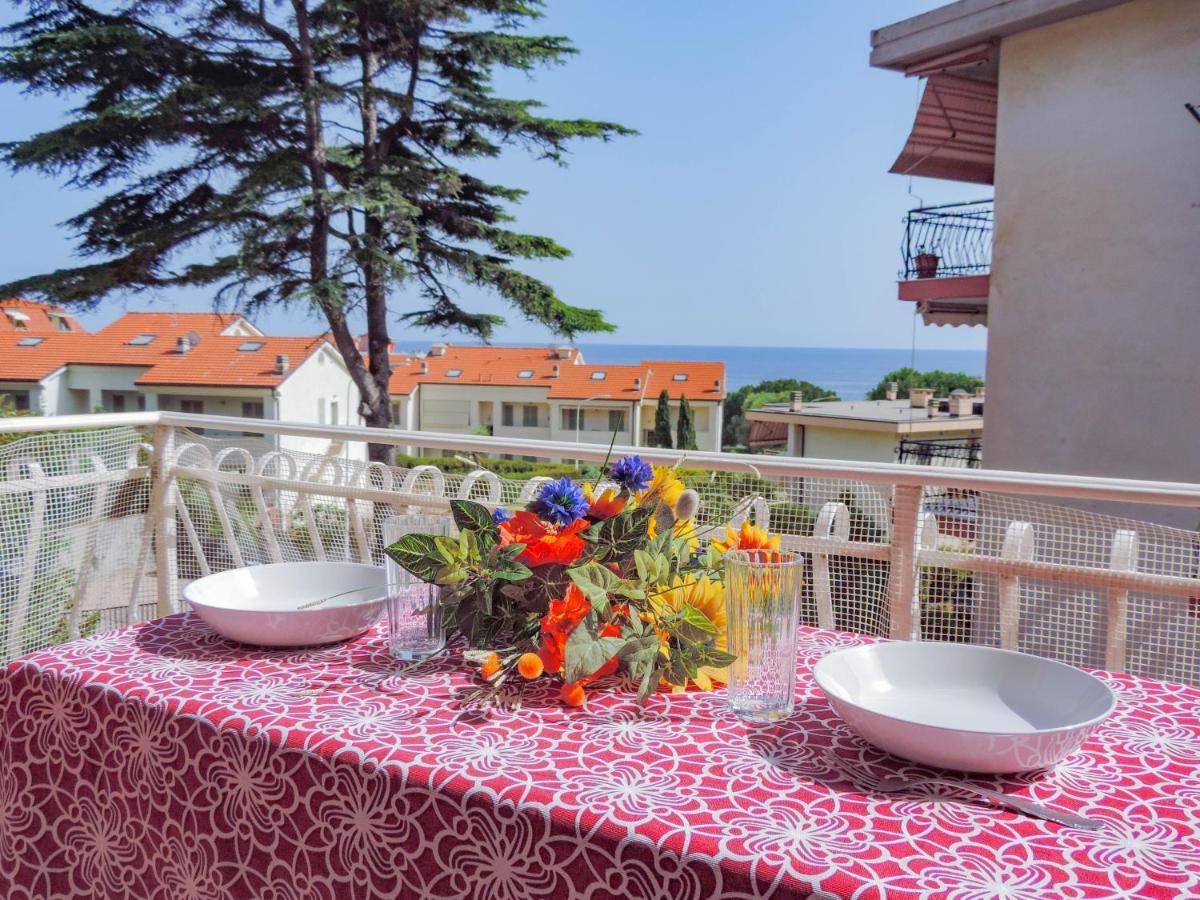 H11 Terrazzo Al Mare - Riva Ligure - Spiagge Apartment Exterior photo