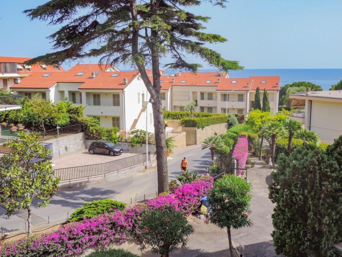 H11 Terrazzo Al Mare - Riva Ligure - Spiagge Apartment Exterior photo